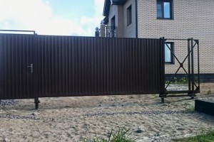 Винтовые сваи для откатных ворот Винтовые сваи для откатных ворот